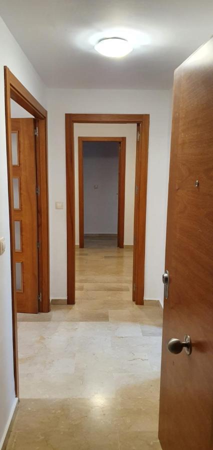 Gran Piso Cerca Centro Comercial Y Playa Ceuta Eksteriør billede